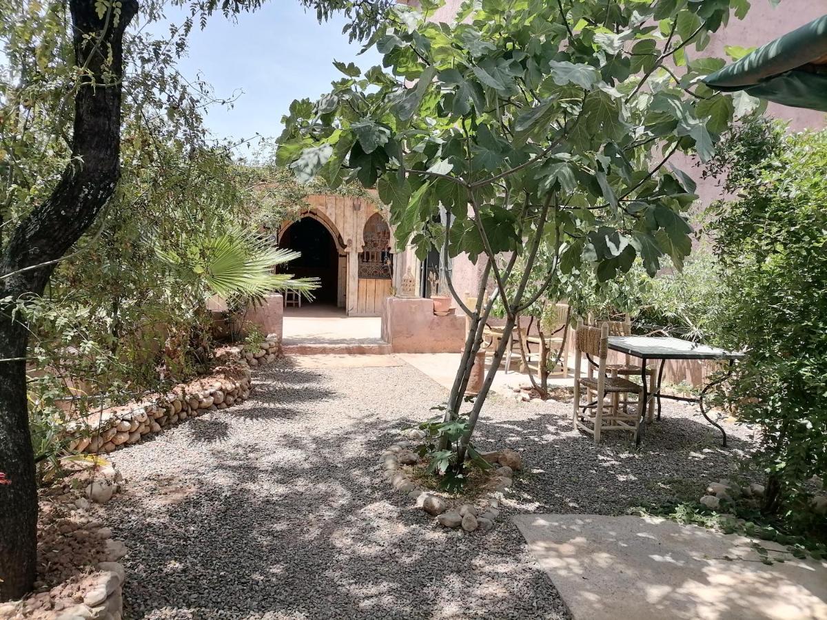 Chambre D'Hotes Aya Uzúd Exteriér fotografie